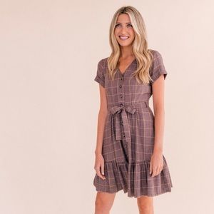 Gal Meets Glam Emerson Dress